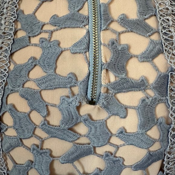 Anthropologie HD In Paris Lace Midi Dress V Neck Spaghetti Straps Grey Pink Colo - Picture 9 of 9